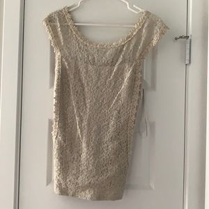 NWT Women’s Express size Medium Neutral Top